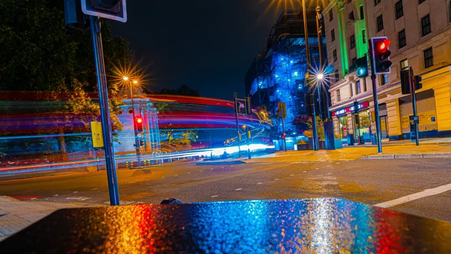 London street life captured by TJMONEYY MEDIA